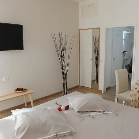 Piccolo Borgo Antico 4*