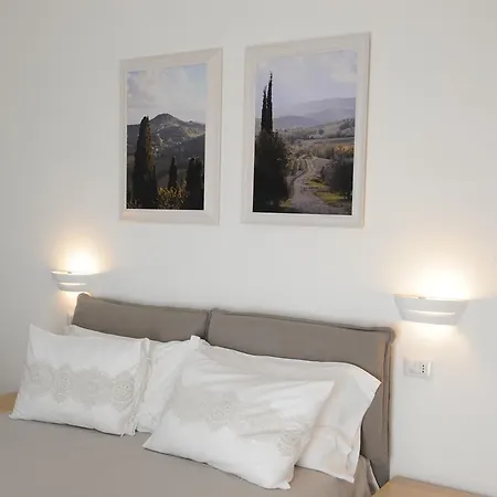 Casa de hóspedes Piccolo Borgo Antico 4*