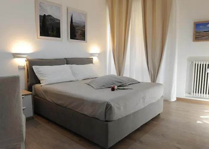 Piccolo Borgo Antico Florence